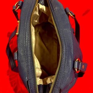 Michael Kors navy purse, like brand new. Width 16", height 10",depth 3 3/4"